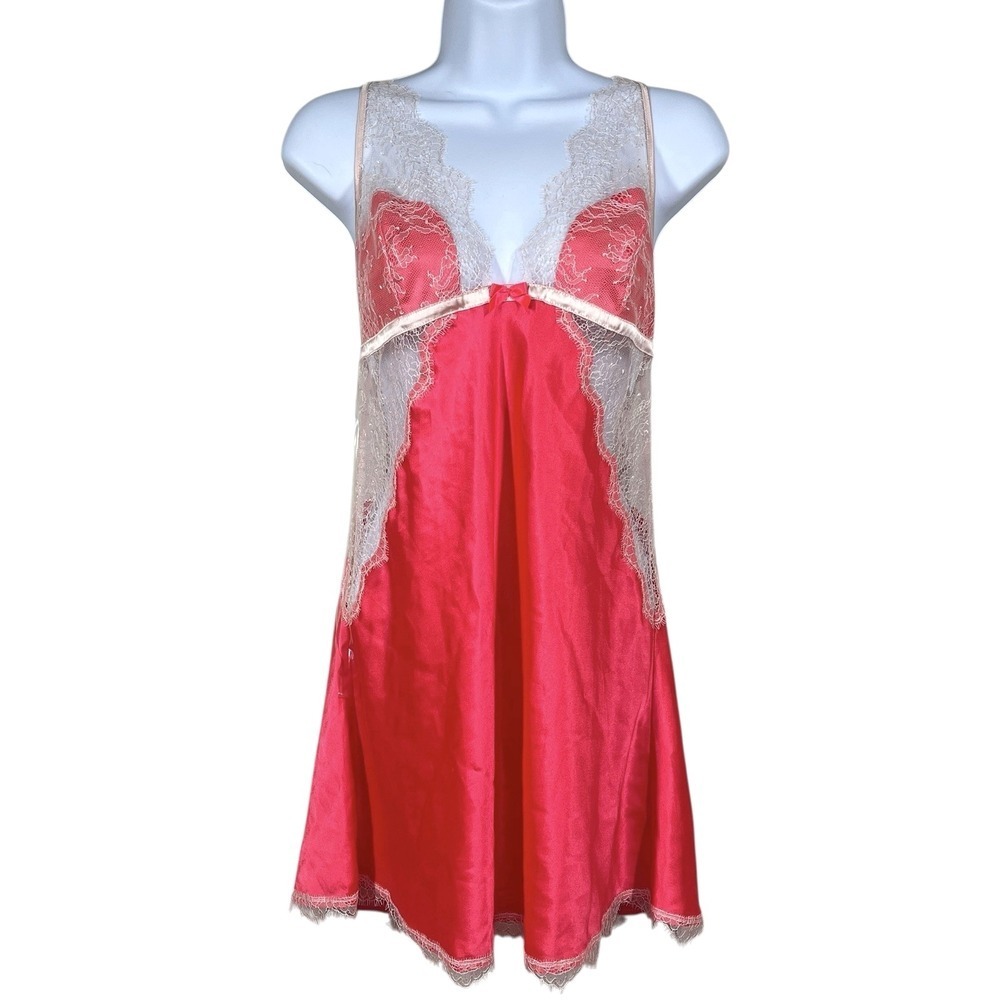 NEW Victoria Secret Chemise Sz L Pink Satin & Lace Halter Neck‎ Low Back Cami